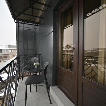 Colette Hotel Γιερεβάν Εξωτερικό φωτογραφία