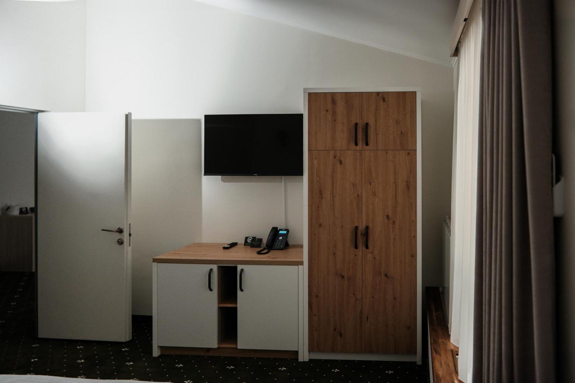 Colette Hotel Γιερεβάν Εξωτερικό φωτογραφία