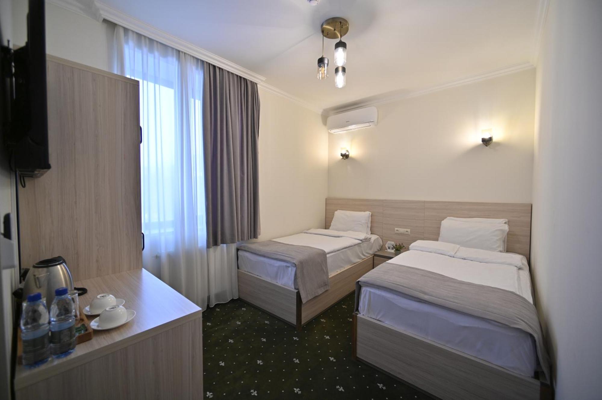 Colette Hotel Γιερεβάν Εξωτερικό φωτογραφία